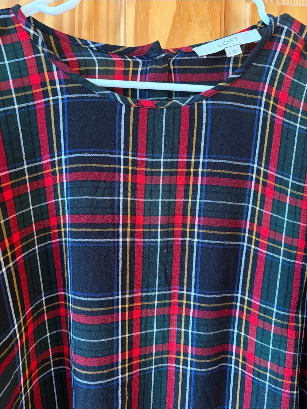 LOFT Navy Plaid Balloon-Sleeve Blouse with Red & Green - Size Small
